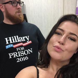 14288001_306405279724879_929255887_n_002