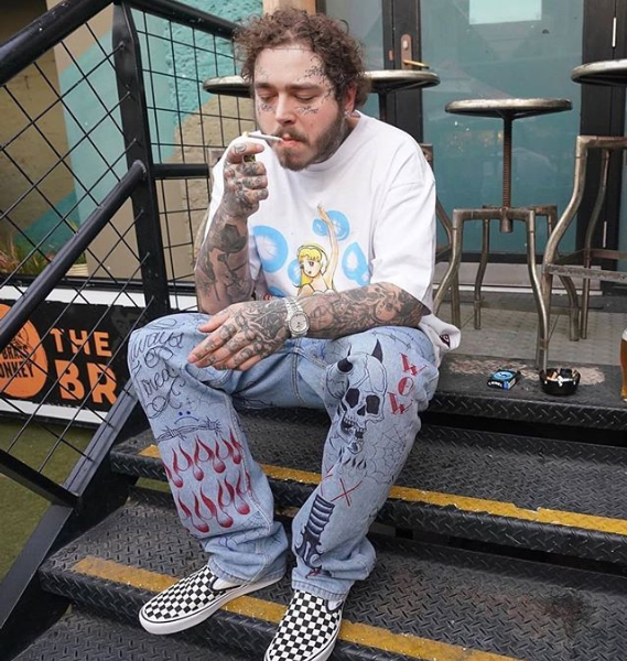 Screenshot_2020-03-27 #budlight hashtag on Instagram • Photos and Videos(1)