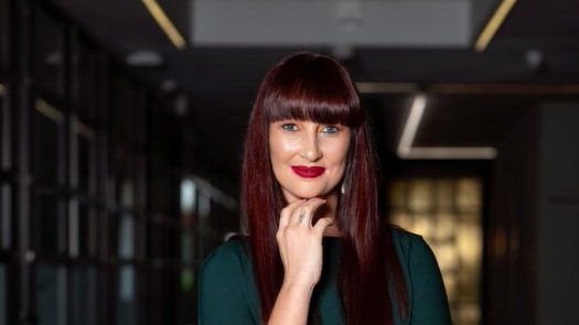 ABin Bev sa Silke Bucker.